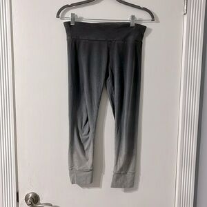 Calvin Klein Cropped Ombré Leggings Grey White Stripes Small